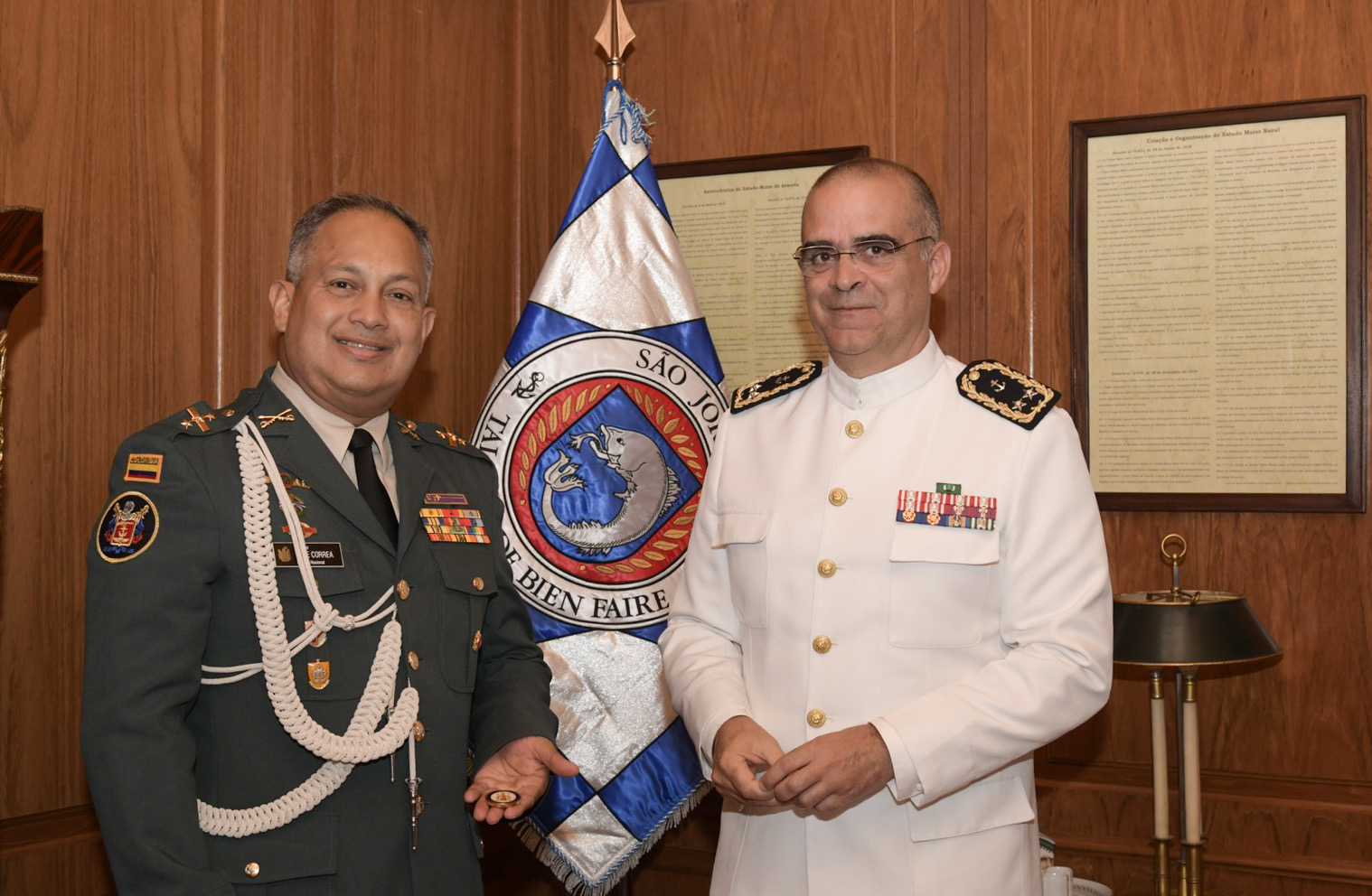 Adido da Defesa da Colômbia e Subchefe do Estado-Maior da Armada