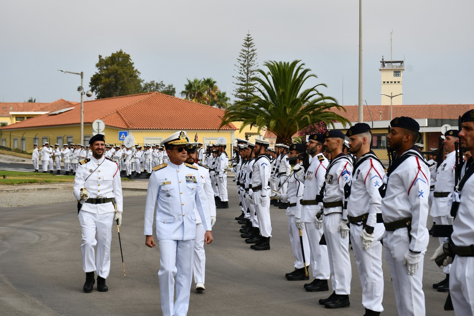 Comandante da Marinha do Brasil visita Portugal