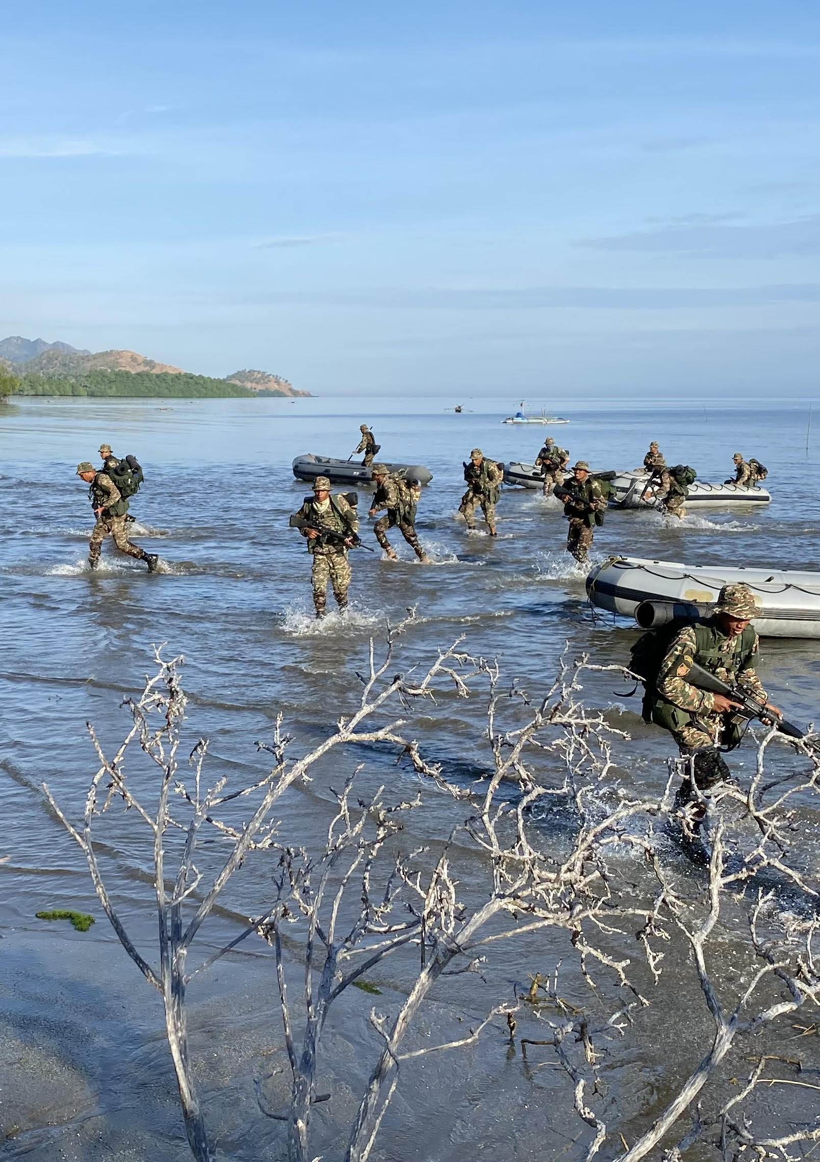 Fuzileiros de Timor a sair de água