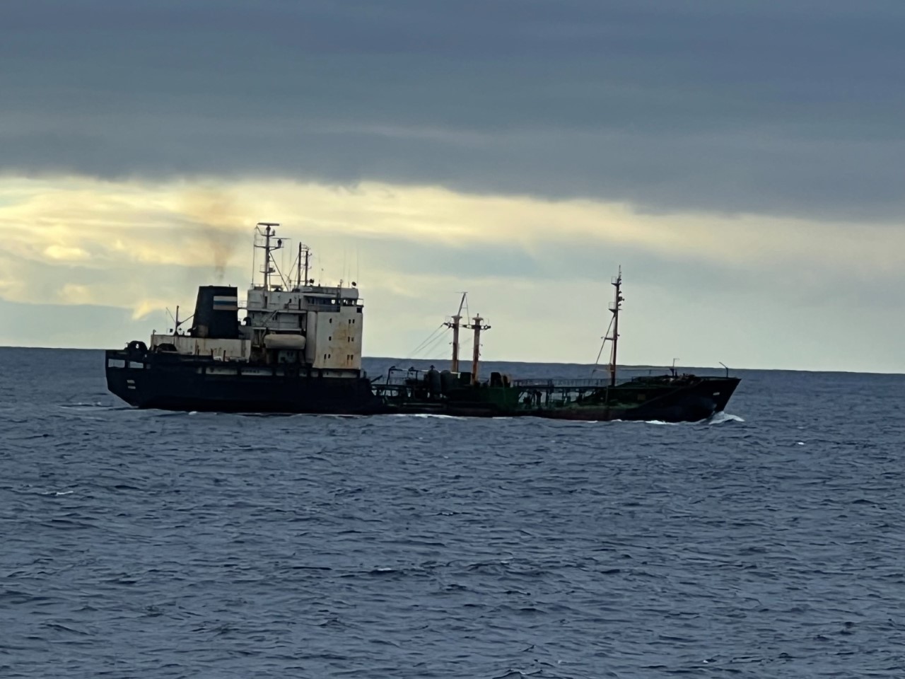 A Marinha acompanha passagem de navios russos ao largo da costa de Portugal