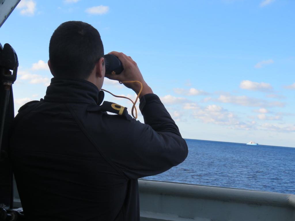 Marinha acompanha navio russo na costa portuguesa