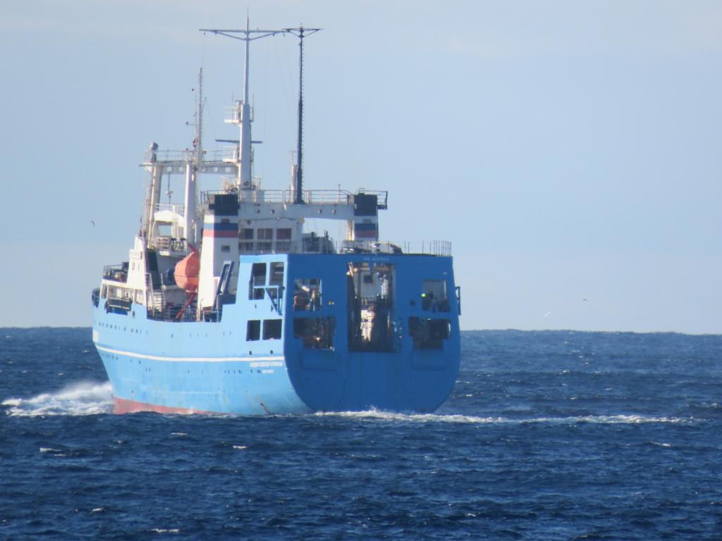 Marinha acompanha navio russo na costa portuguesa