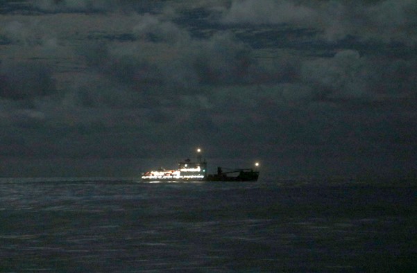Acompanhamento de navio russo