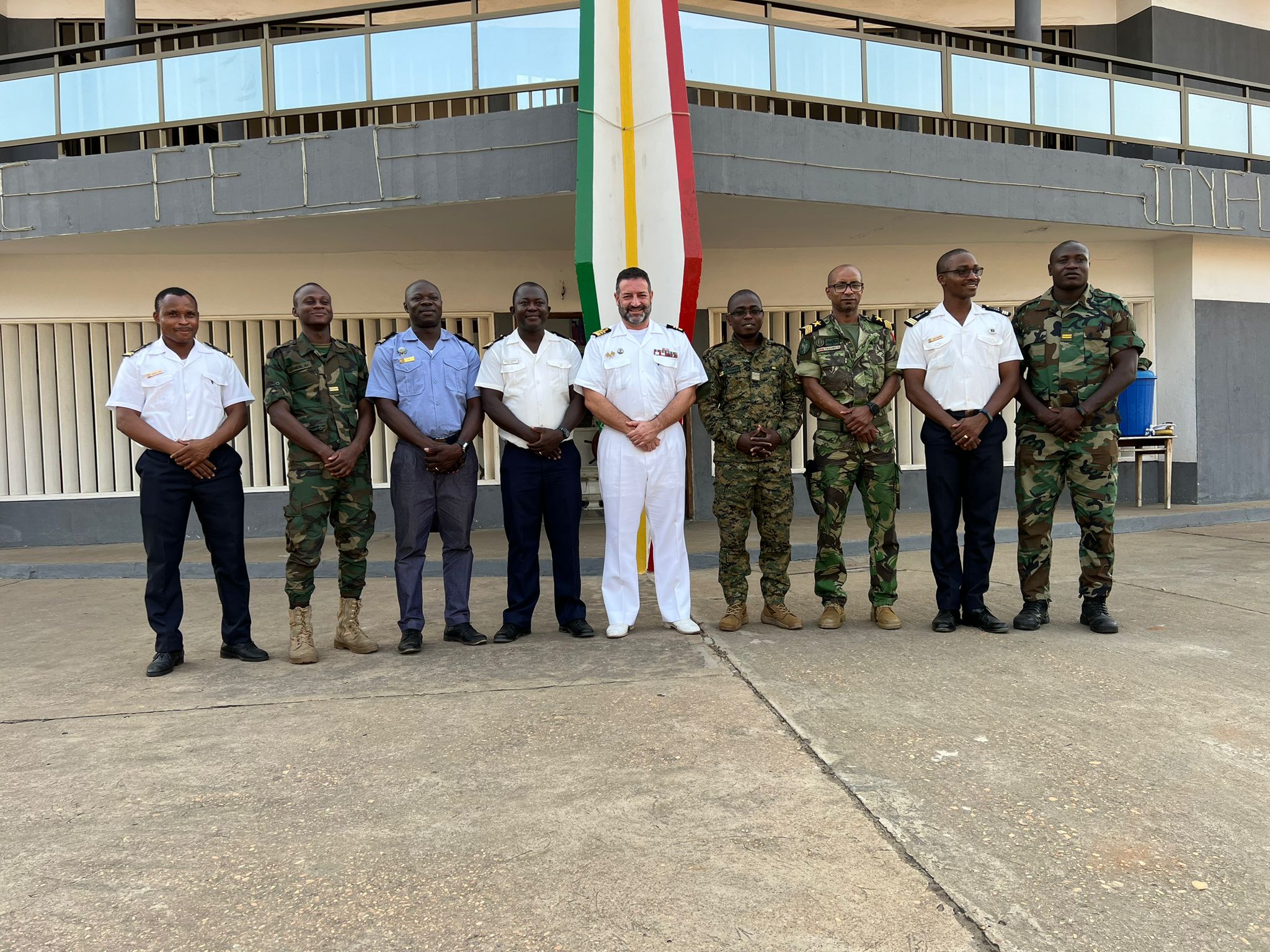 Marinha Portuguesa colabora na área da formação com a Marinha do Togo