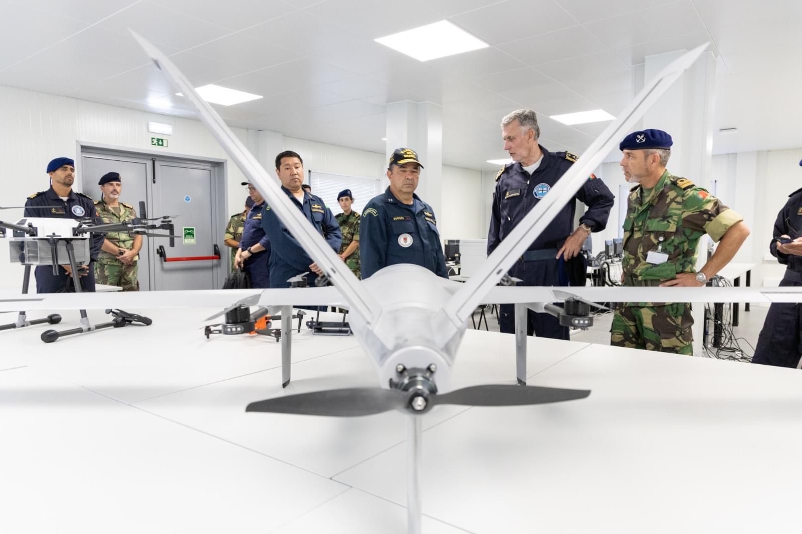 Marinha recebe a visita do Comandante das Operações Navais da Marinha do Brasil