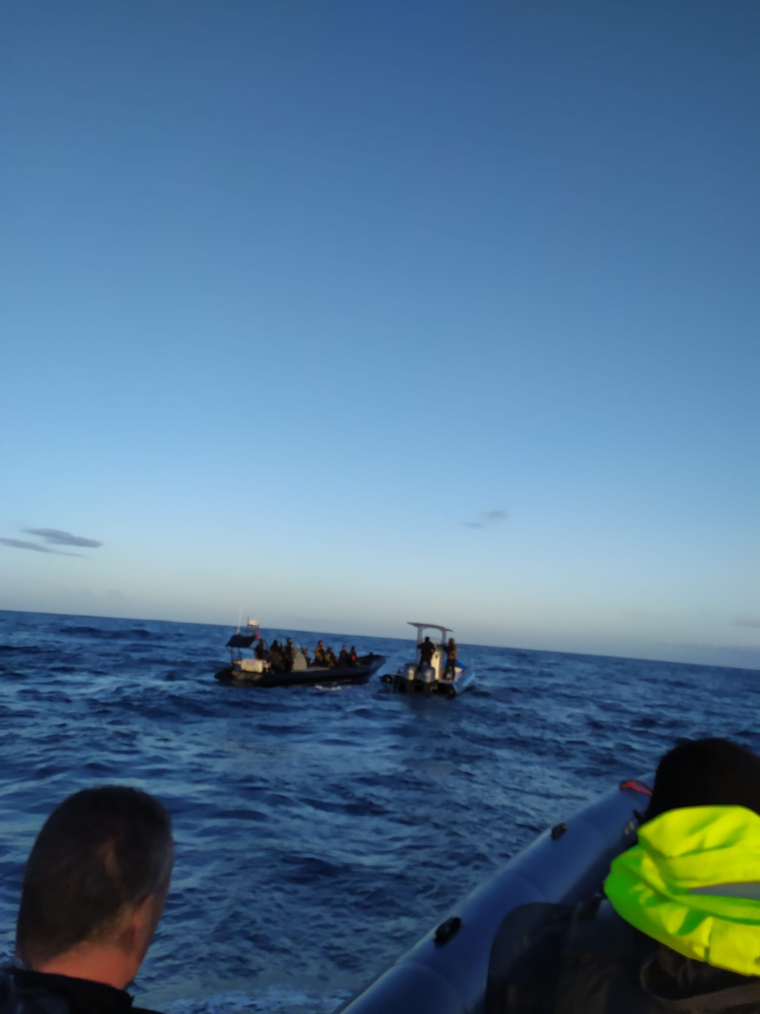 foto do mar numa operação de apreensão de droga