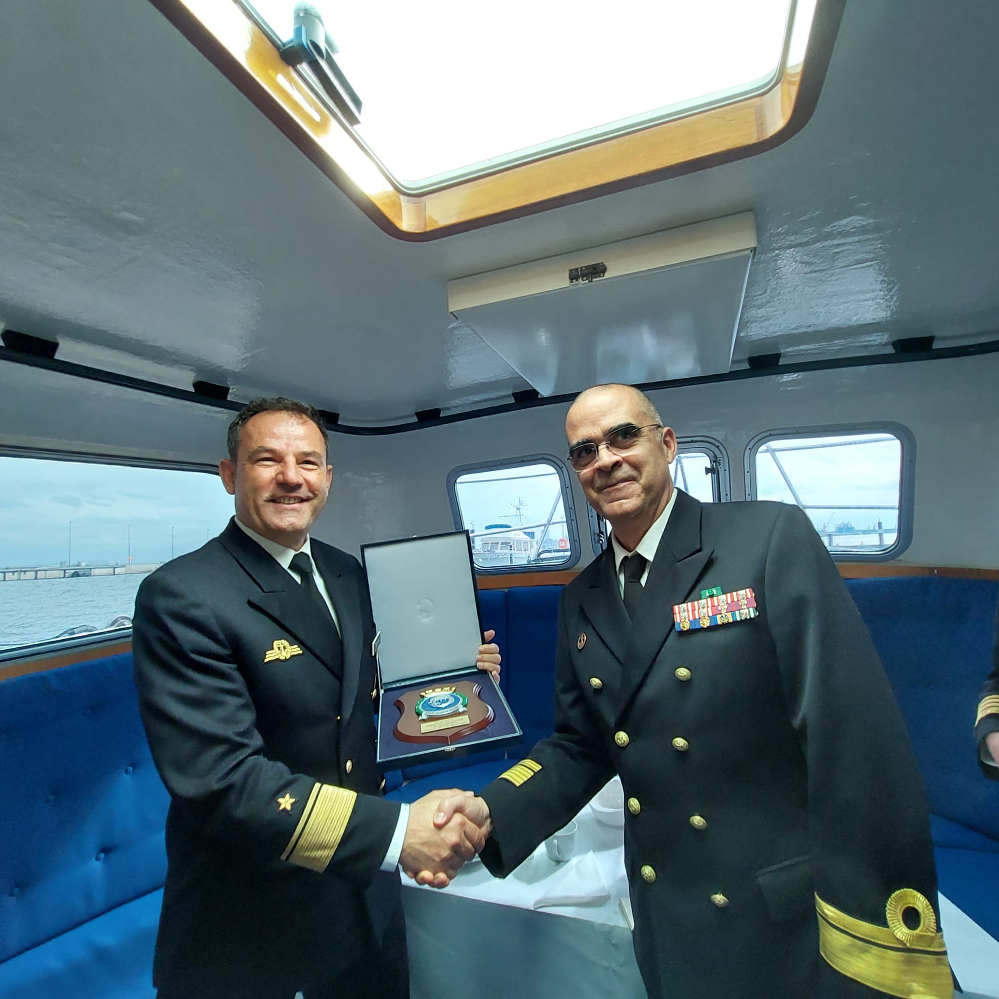 A delegação portuguesa foi liderada pelo Subchefe do Estado-Maior da Armada, Contra-almirante Sousa Costa, e a delegação alemã foi chefiada pelo Rear-Admiral Ulrich Reineke