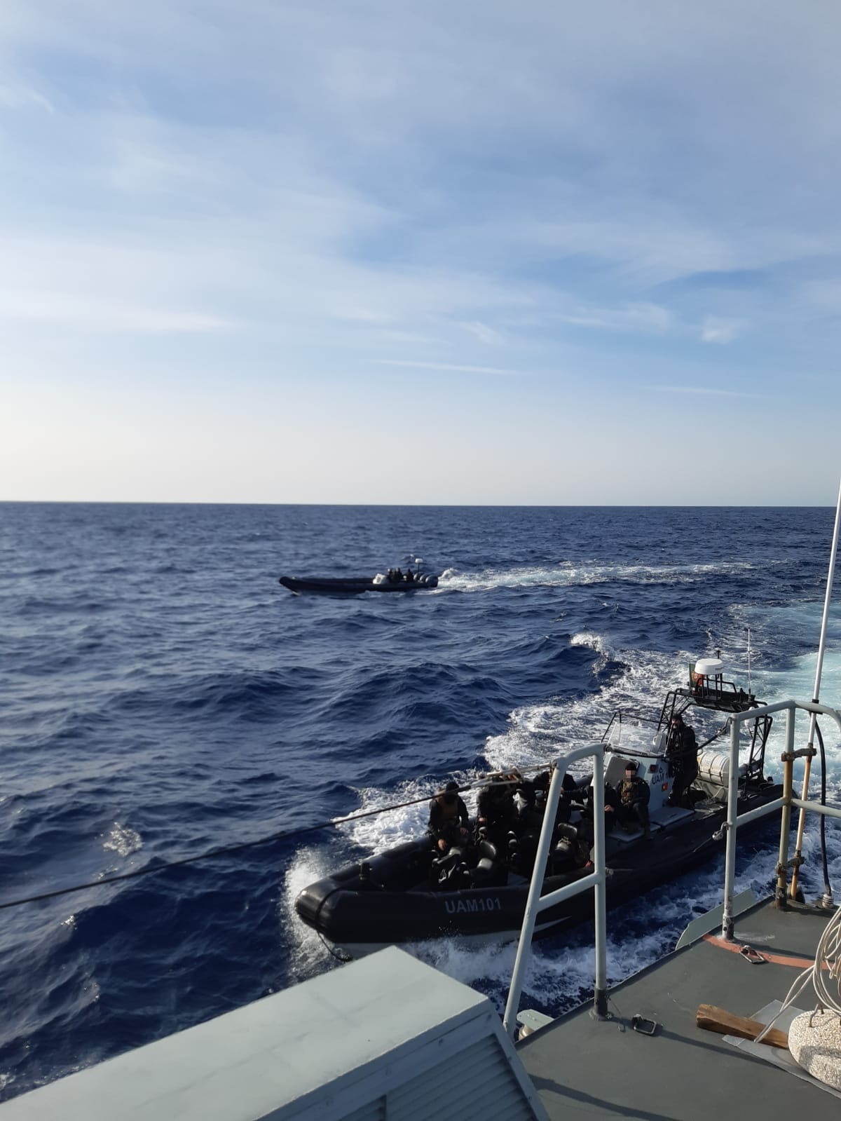 Operação conjunta apreende duas embarcações e identifica nove indivíduos a Sul de Portugal