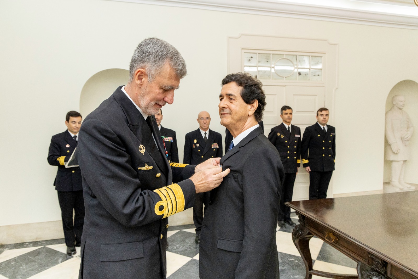 condecoração ao empresário português Luís Miguel Sousa
