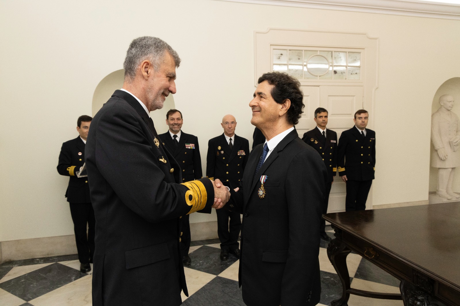 condecoração ao empresário português Luís Miguel Sousa