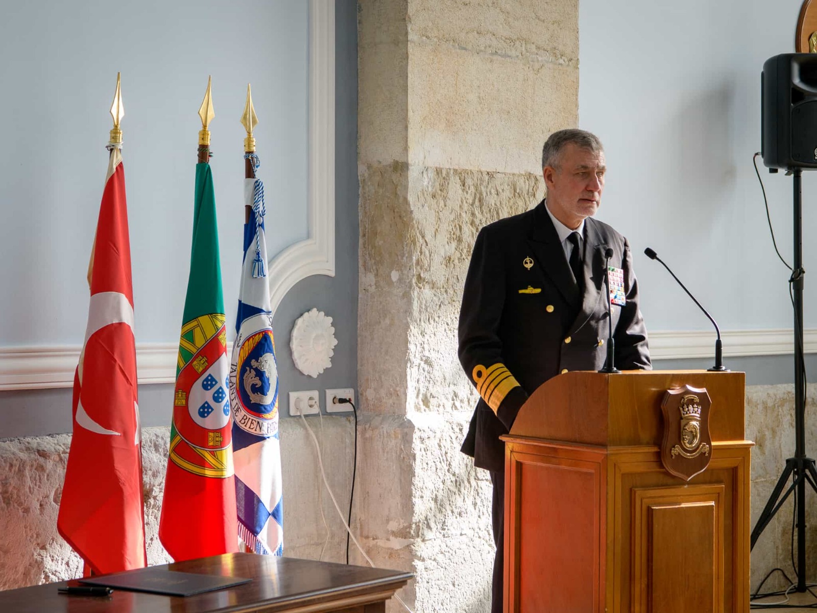 Assinatura do regulamento das marcas de qualificação da Marinha Portuguesa e do contrato de dois novos navios reabastecedores