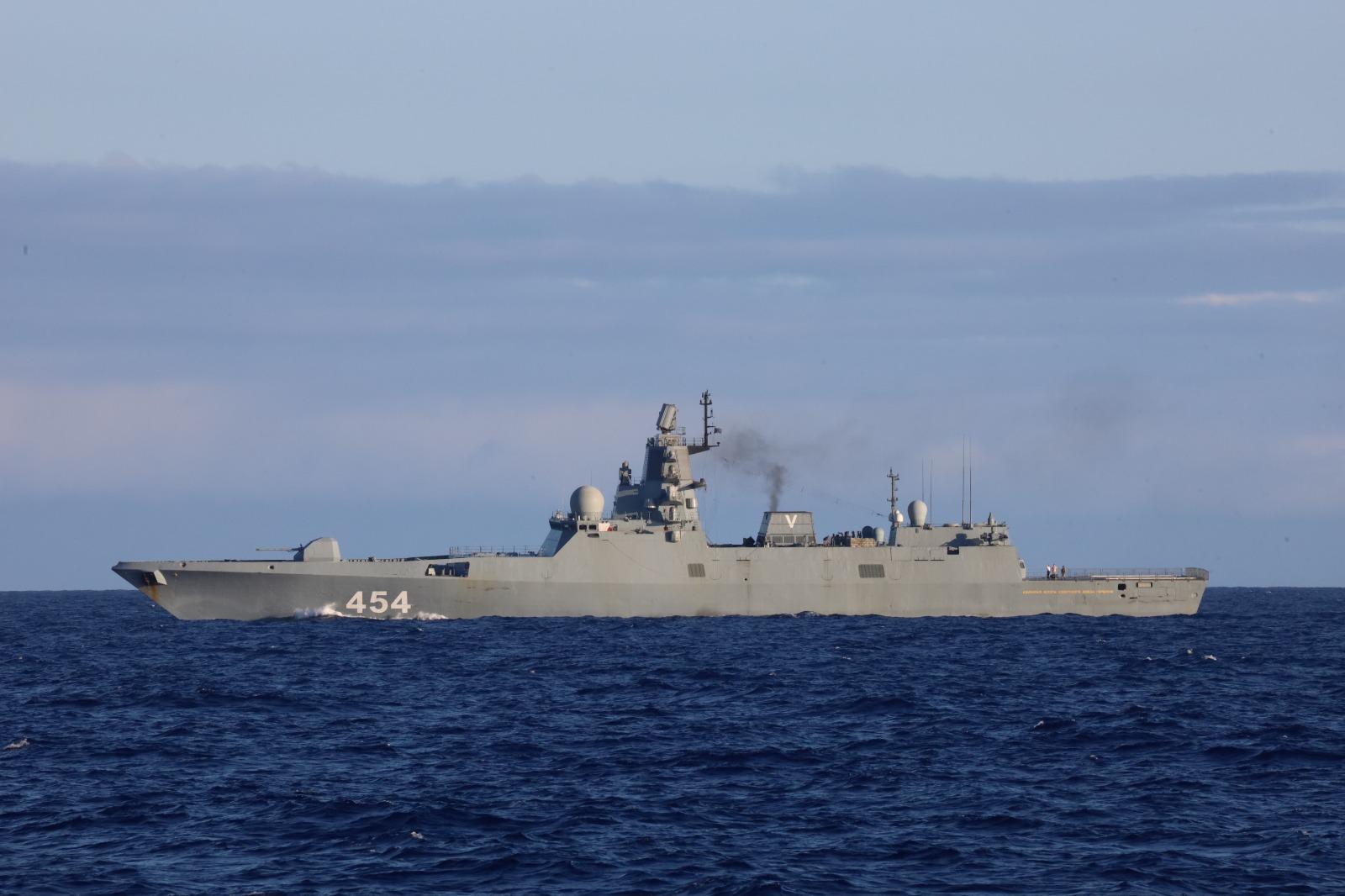 Acompanhamento de navios russos