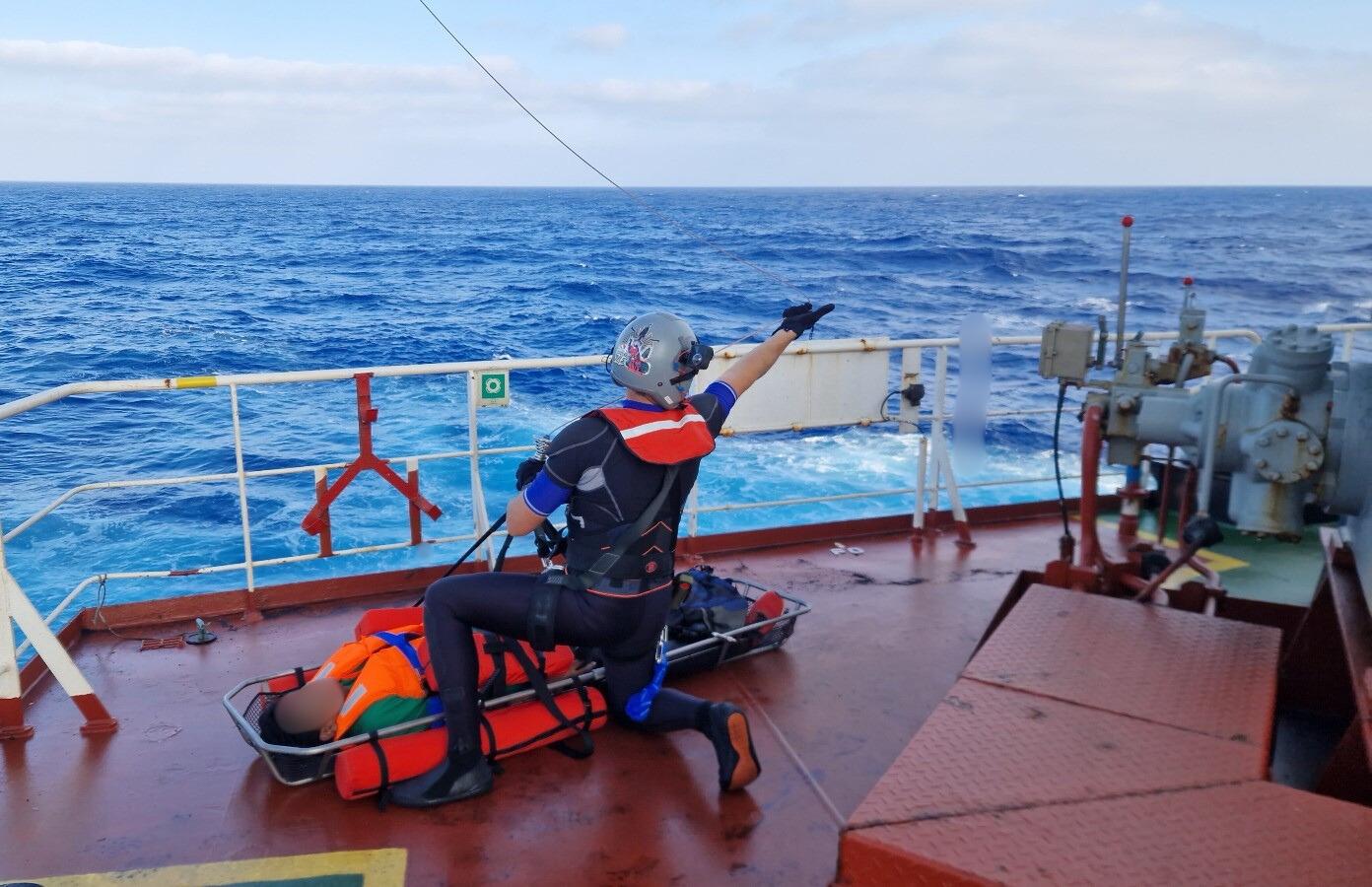 Marinha coordena resgate ao largo do Cabo de São Vicente