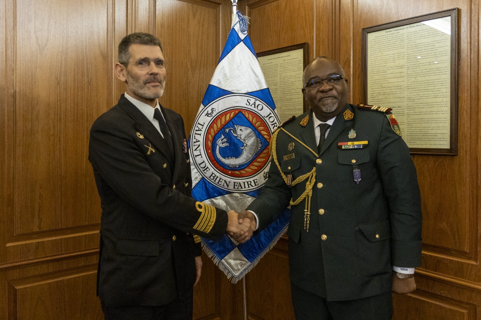 Marinha recebe Adido de Defesa dos Camarões