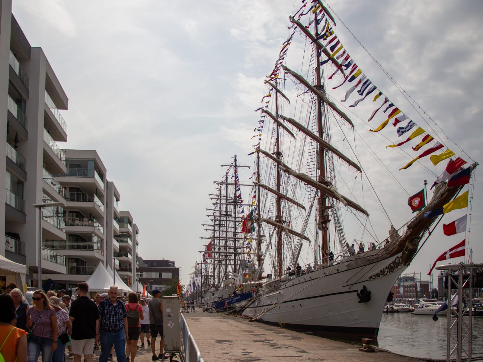 NRP Sagres presente no evento Sail Bremerhaven 2025 na Alemanha