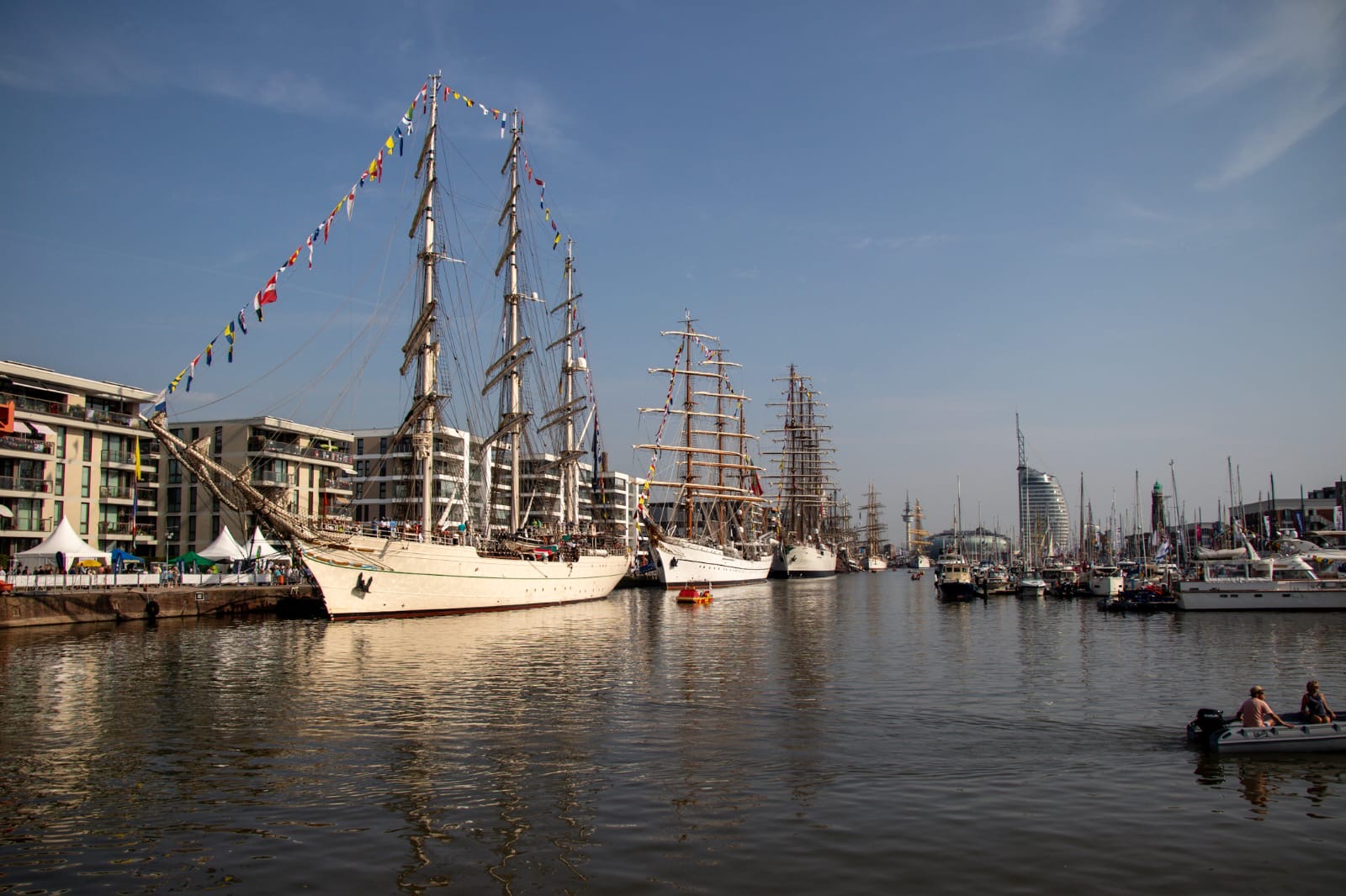 NRP Sagres presente no evento Sail Bremerhaven 2025 na Alemanha