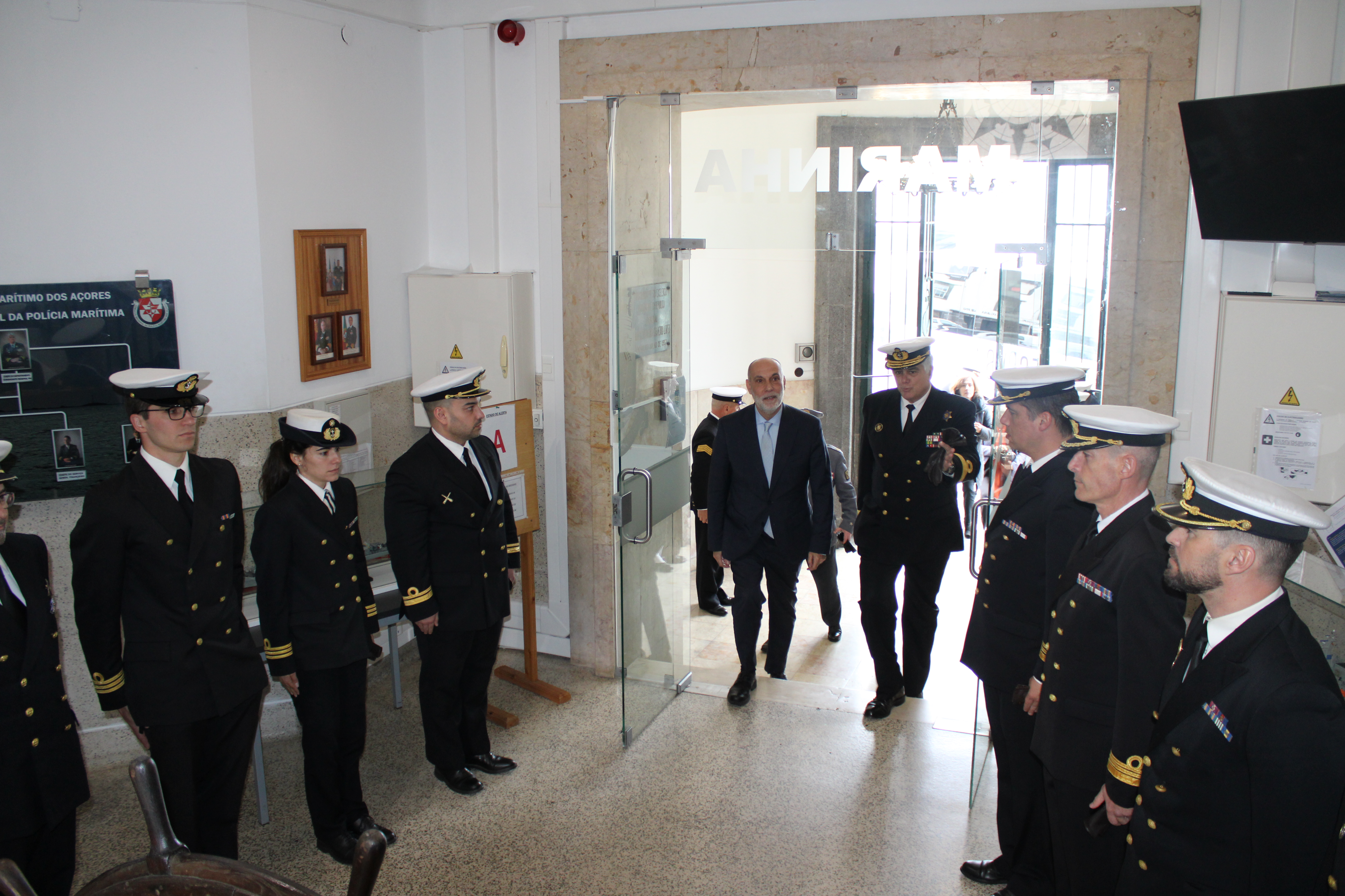 Comissão de Defesa Nacional visita o Comando da Zona Marítima dos Açores