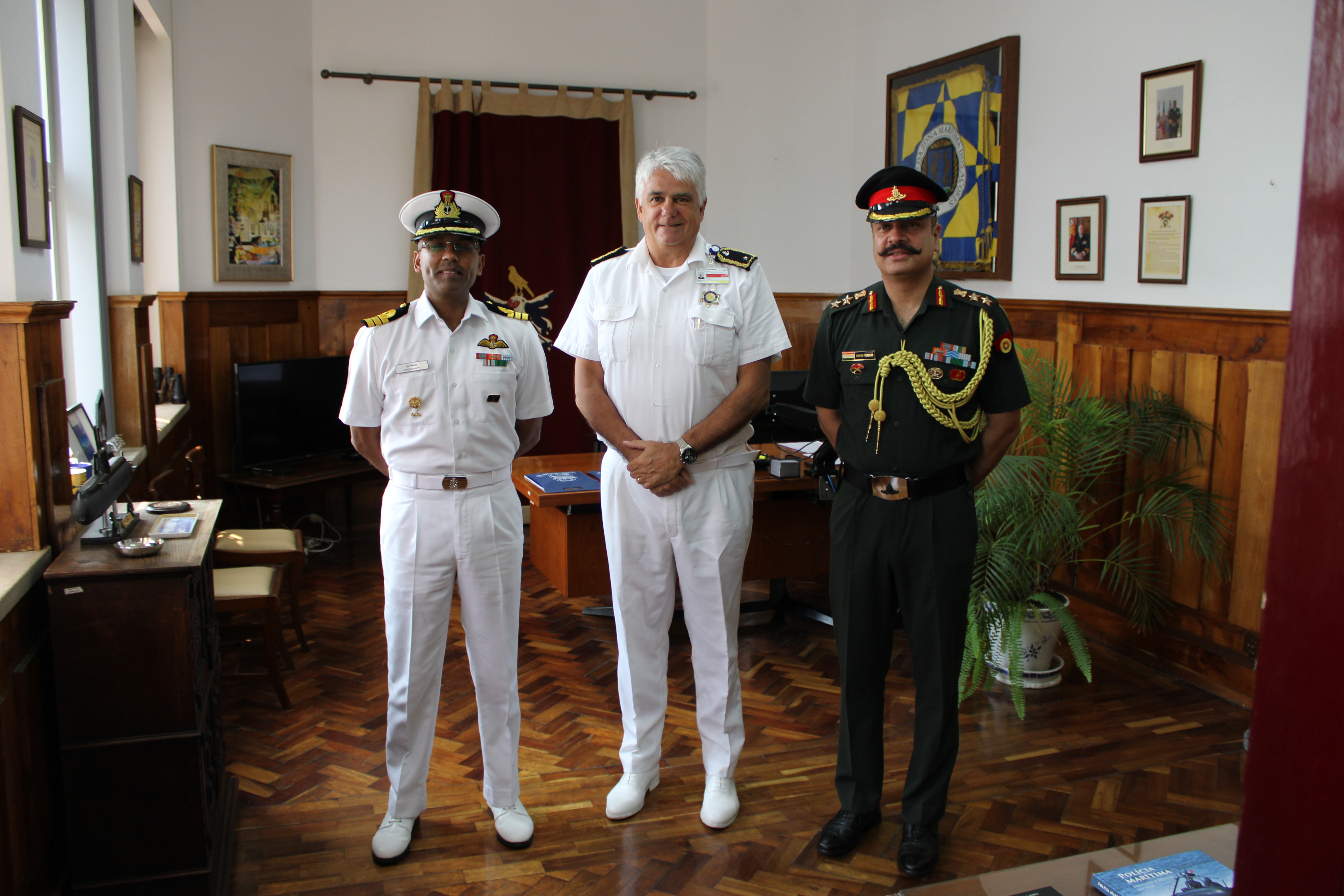 Marinha Indiana visita os Açores pela primeira vez