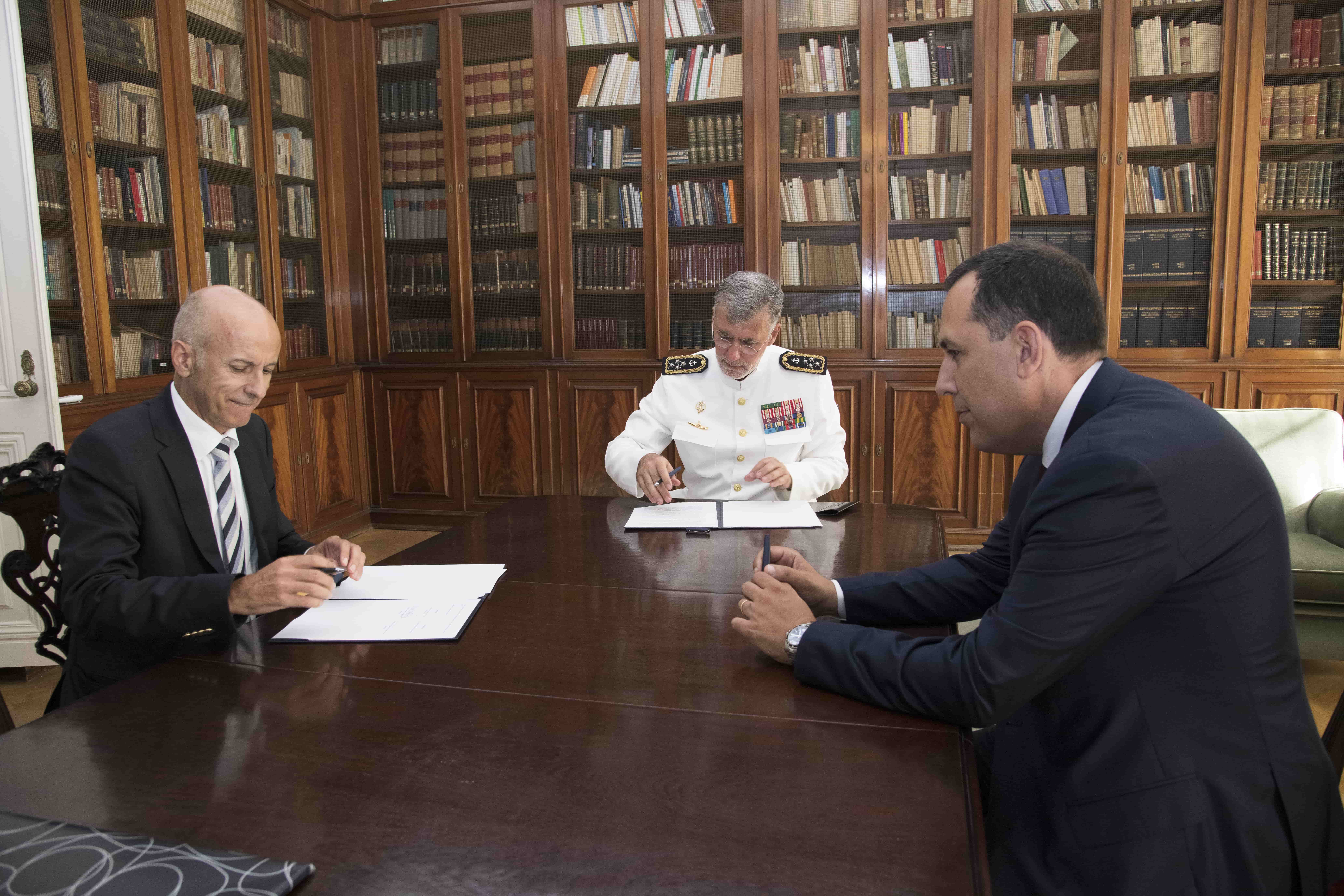 Assinatura protocolo de inovação- Marinha