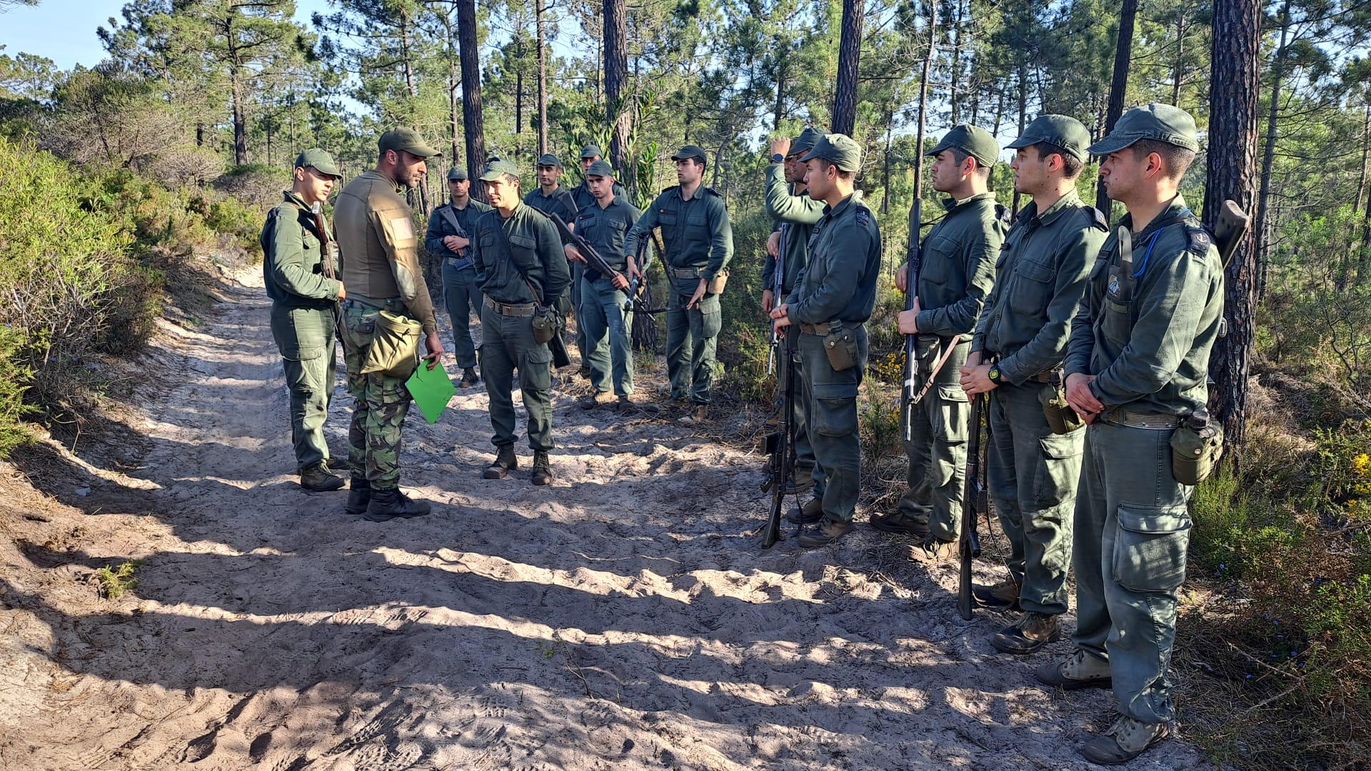 cadetes escola naval