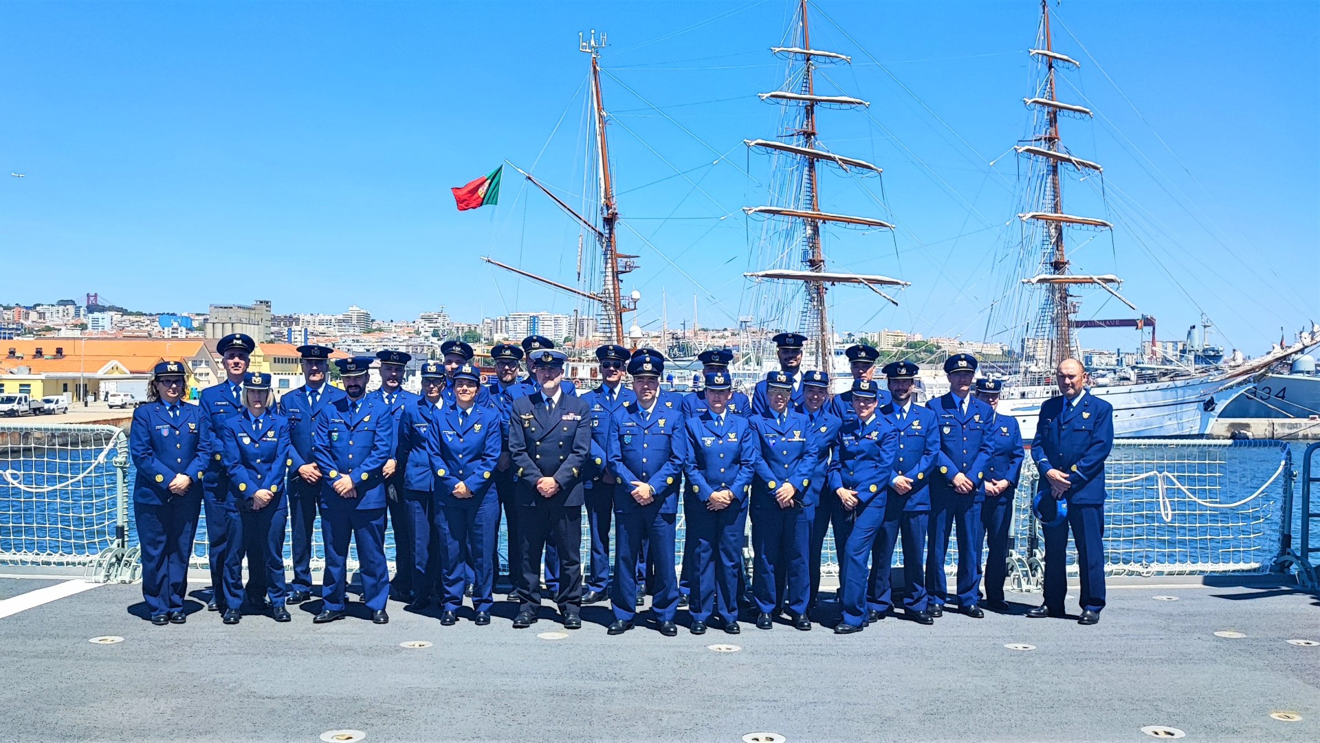 FAP visita Marinha