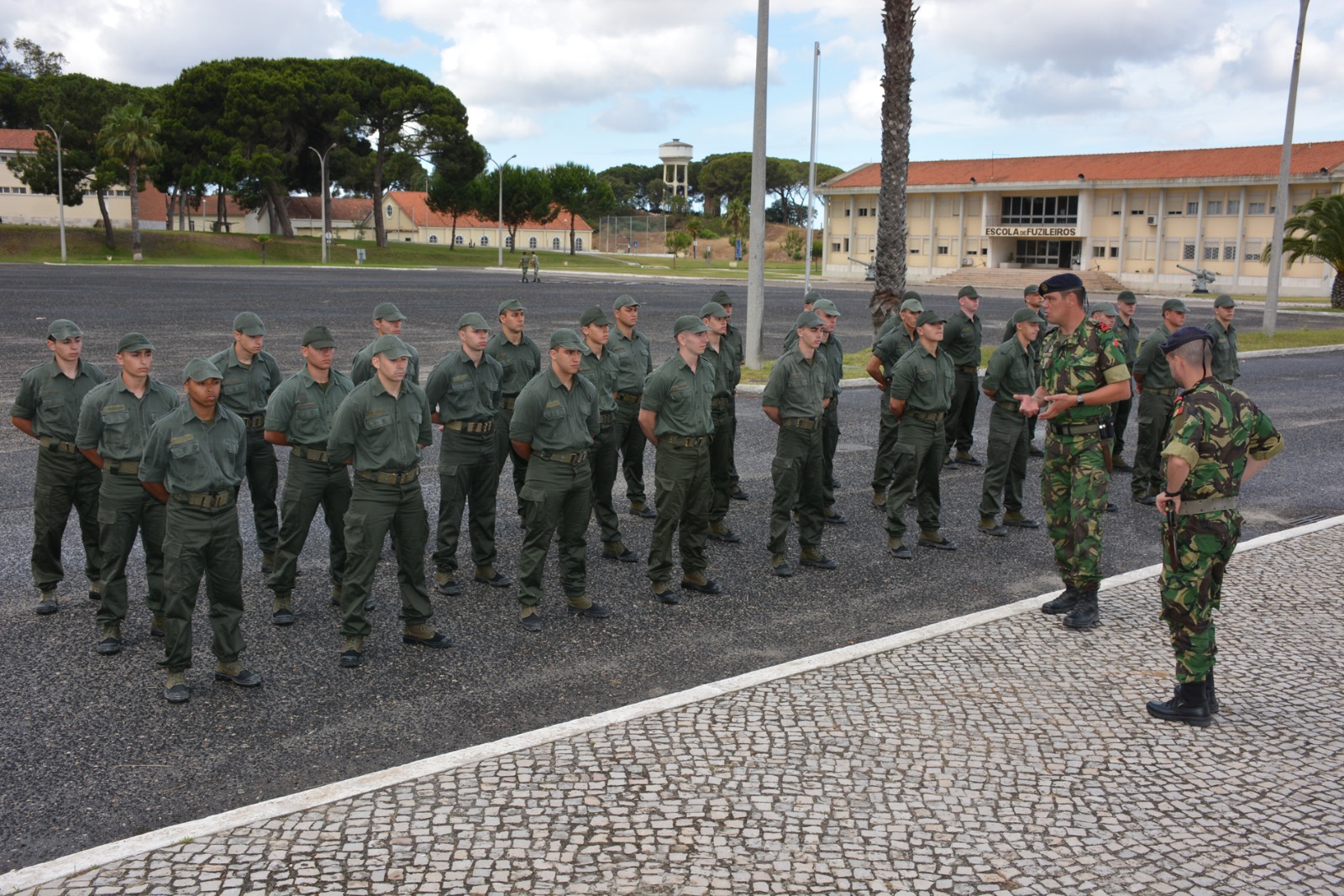 Recrutas formados na parada