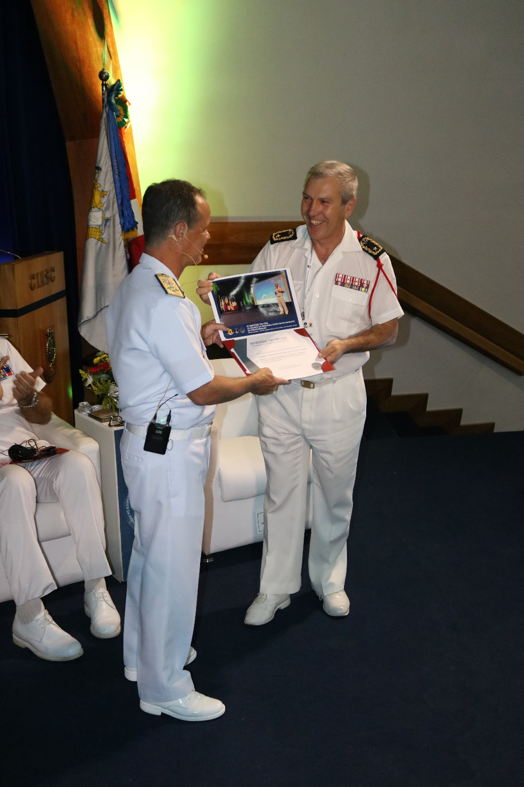 Corpo de Fuzileiros marca presença em simpósio da Marinha do Brasil
