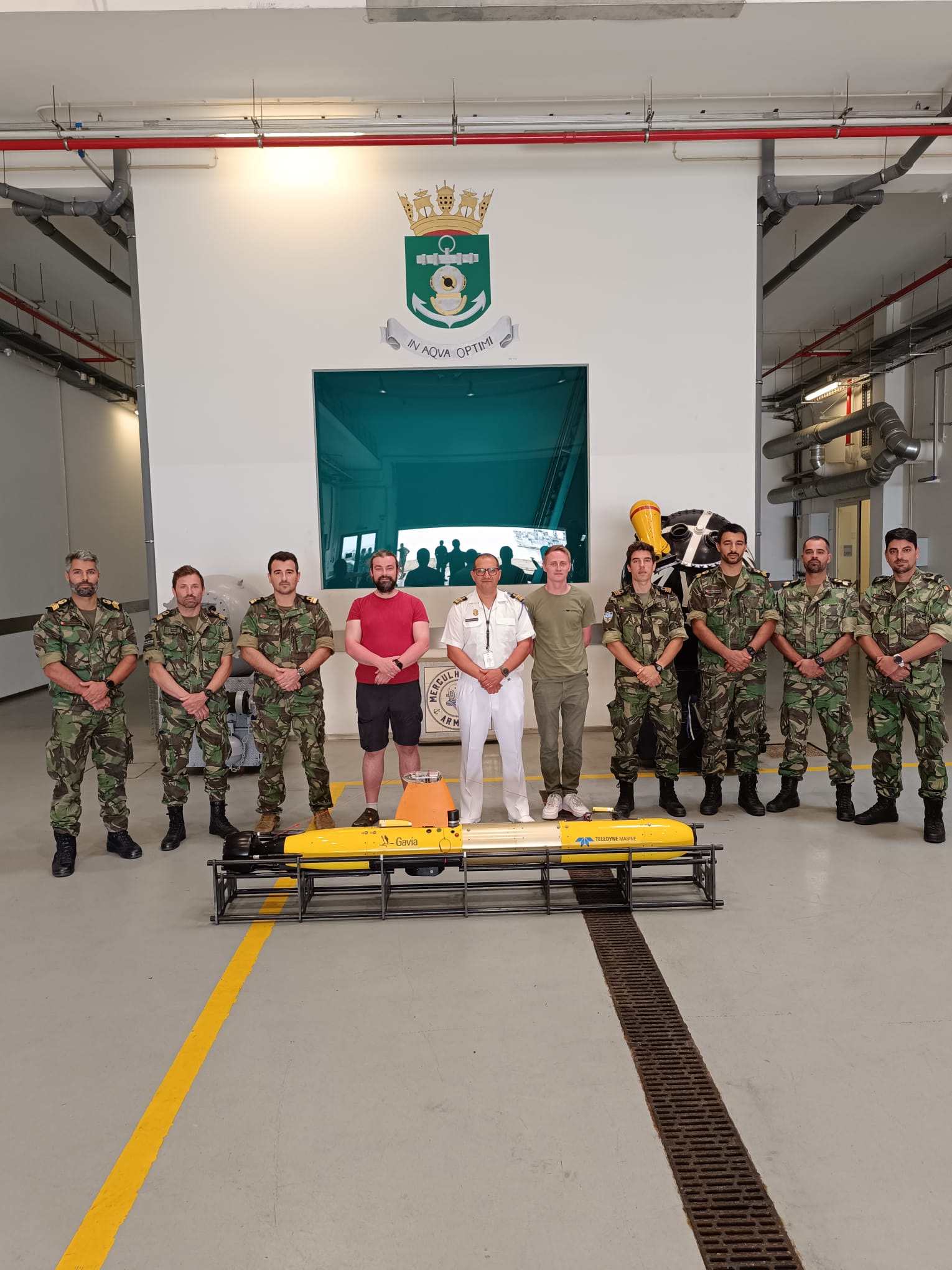 Mergulhadores da Marinha Portuguesa concluem exigente Curso de Operação com Veículos submarinos autónomo