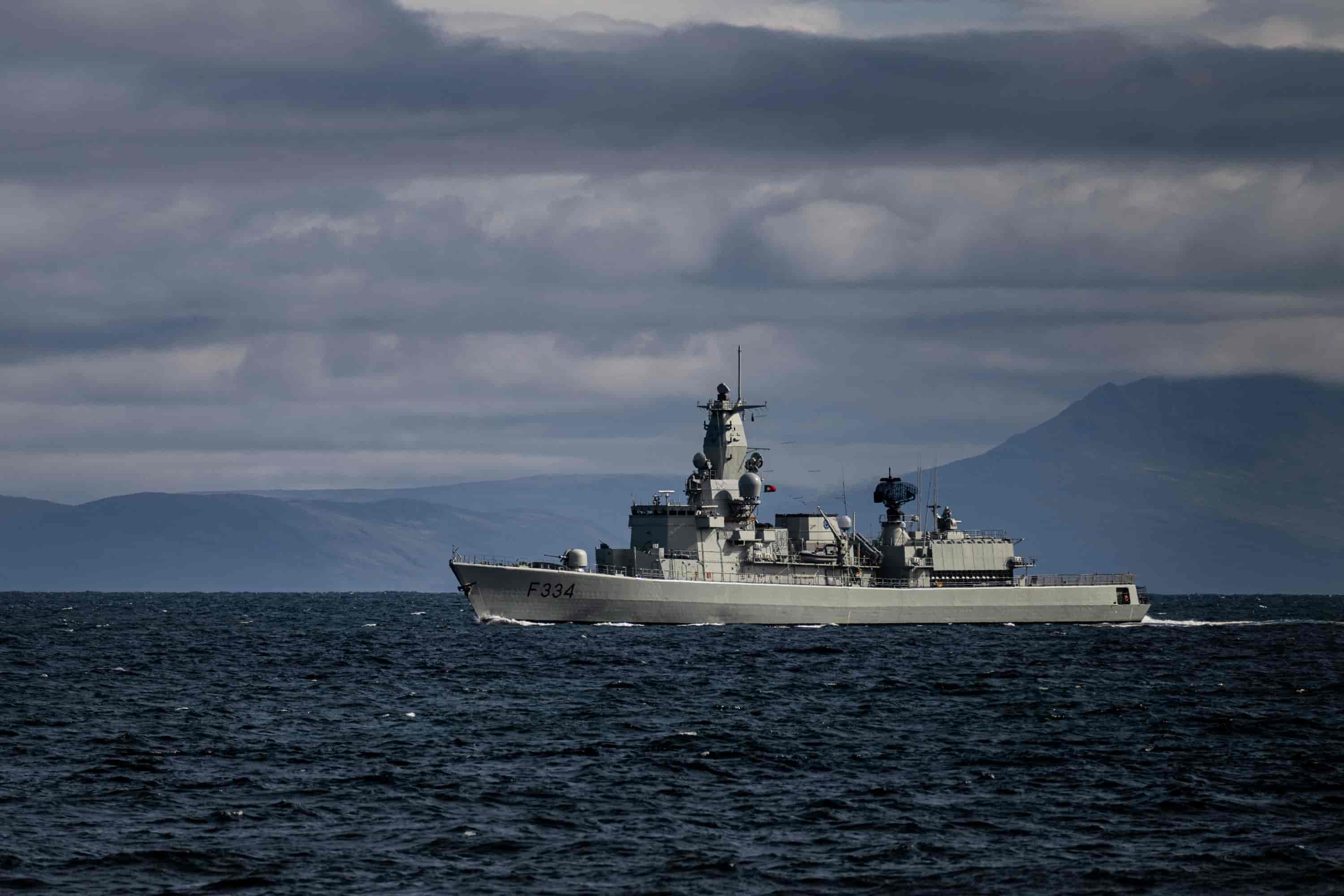 Navio da Marinha participa em exercício da NATO no Atlântico Norte