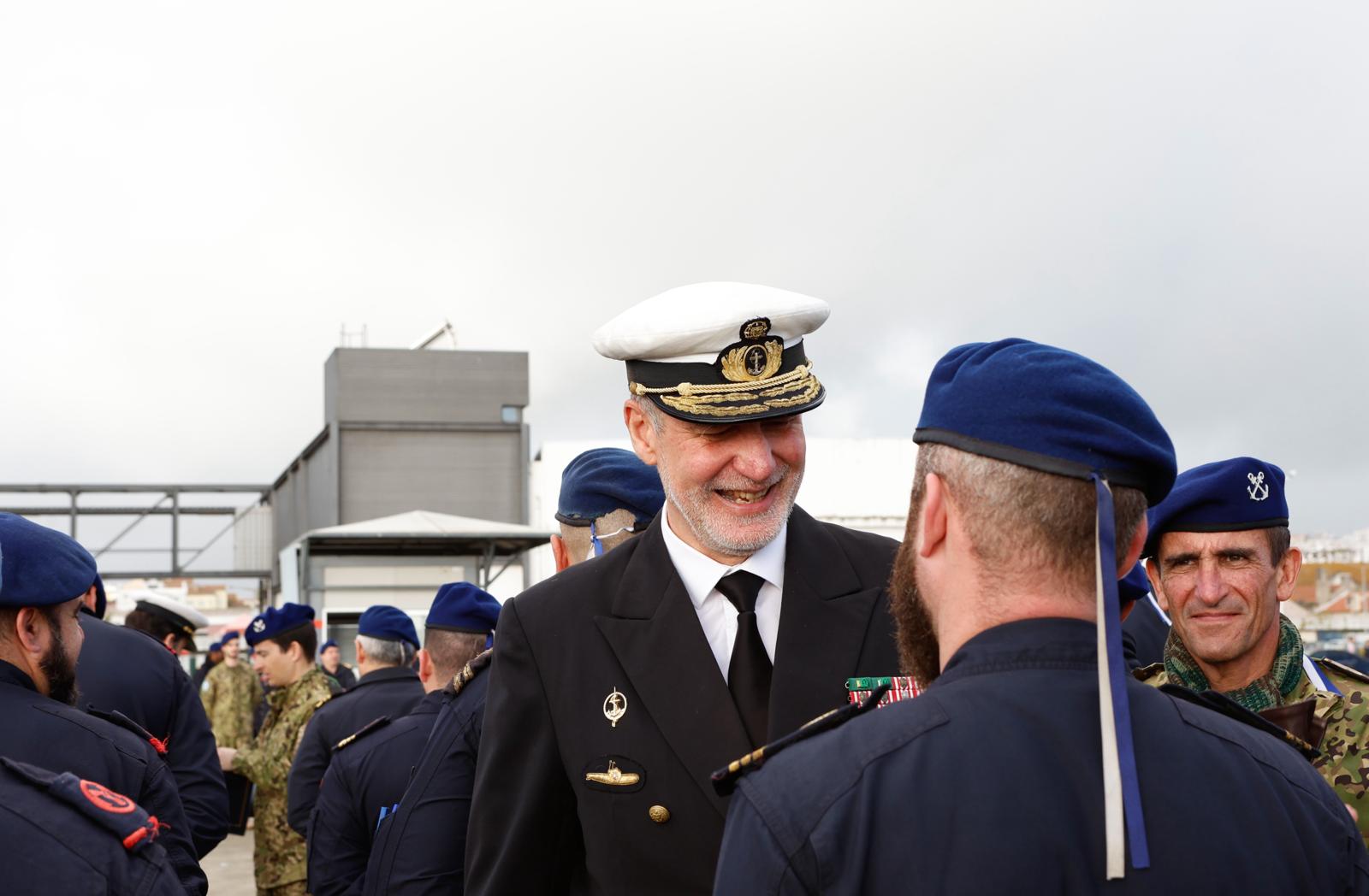 Submarino Português larga para missão histórica no Atlântico Norte