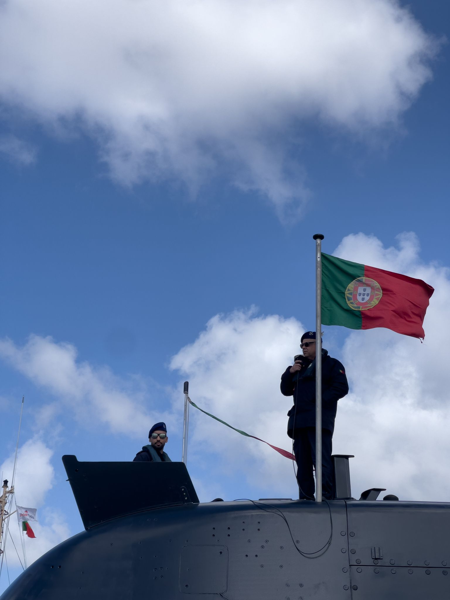 Submarino Português larga para missão histórica no Atlântico Norte