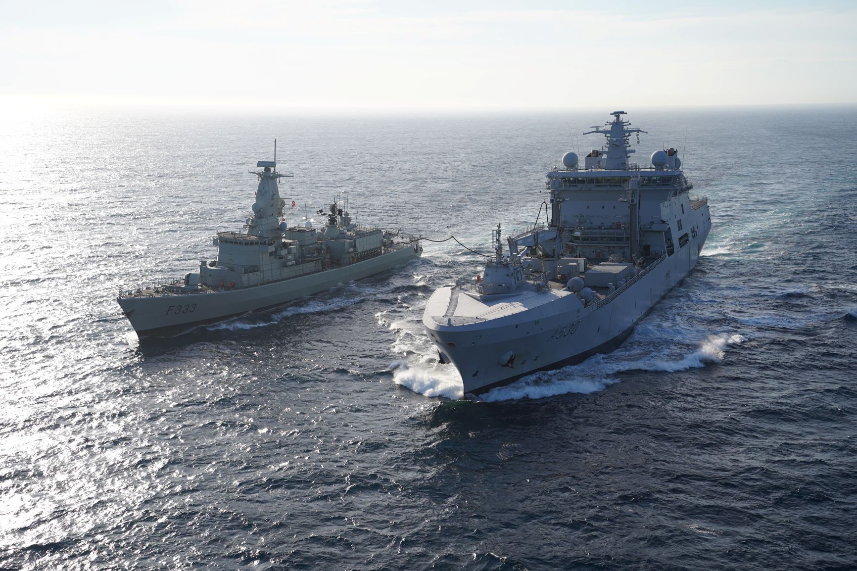 NRP  Bartolomeu Dias participa em exercícios no Ártico