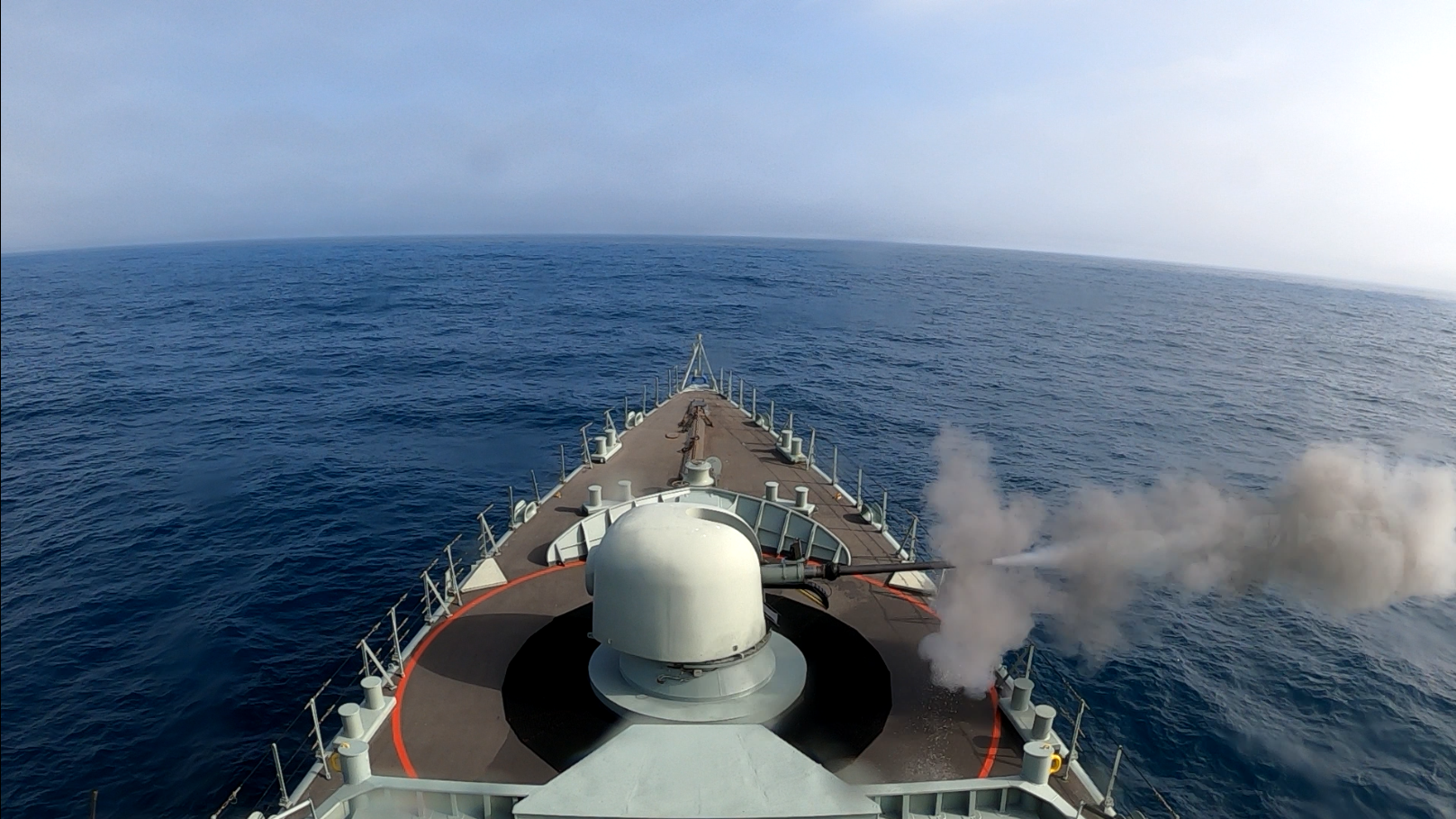 NRP  Bartolomeu Dias participa em exercícios no Ártico