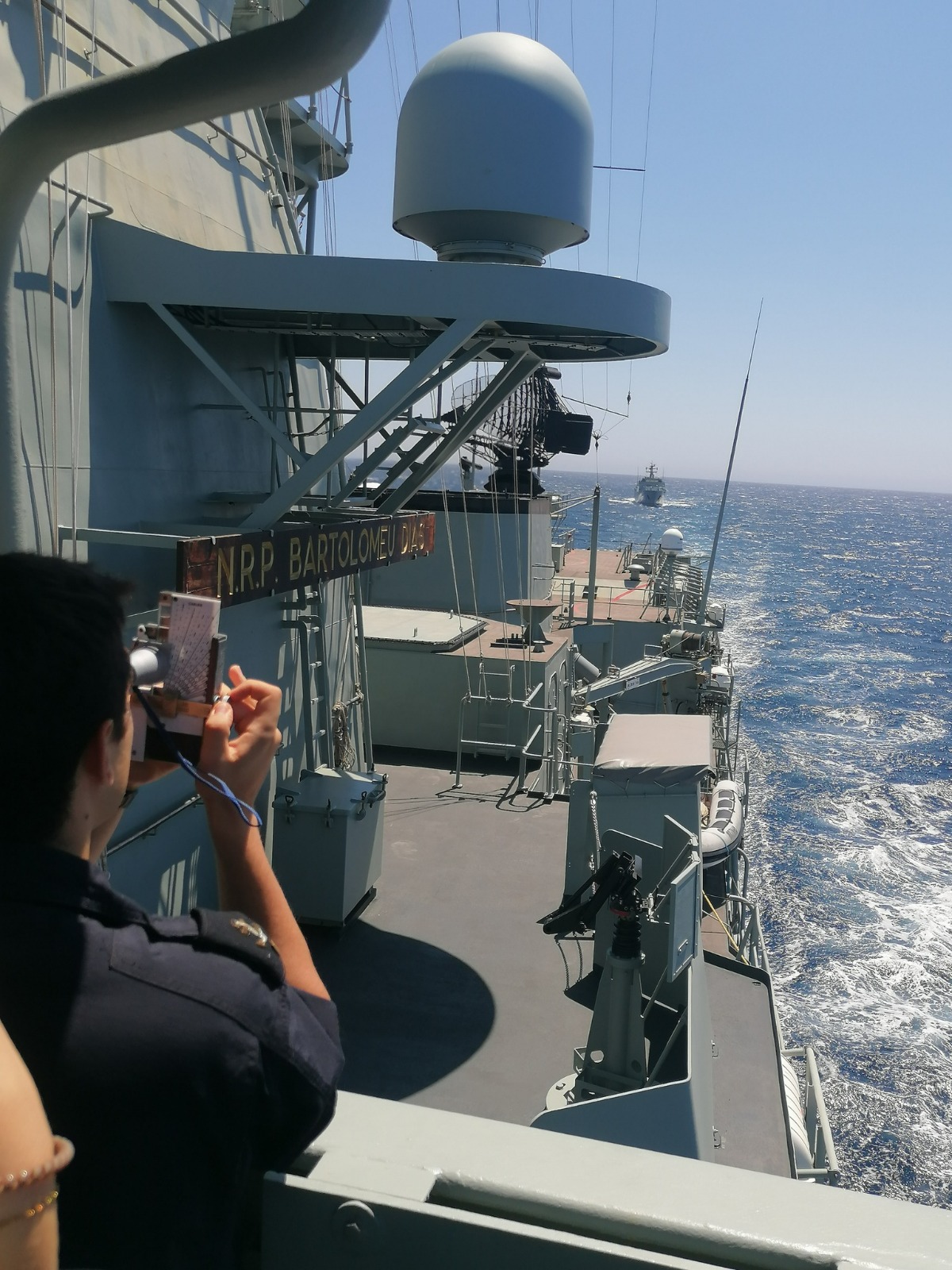 Fragata Bartolomeu Dias e Navio Patrulha Oceânico Setúbal efetuam viagem de instrução de cadetes