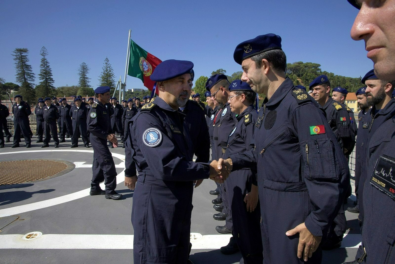 NRP Bartolomeu Dias regressa após missão internacional