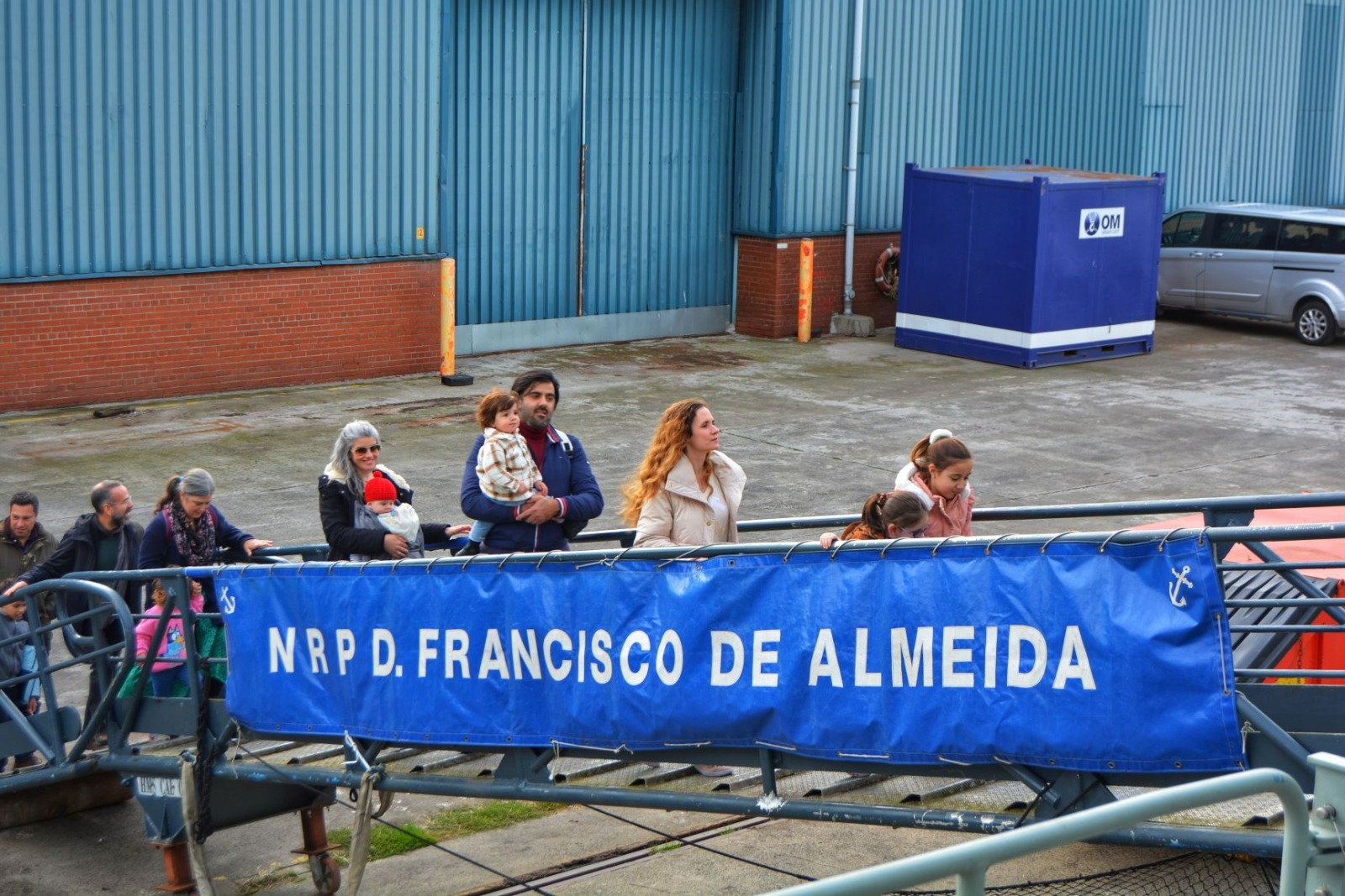 NRP D. Francisco de Almeida recebe portugueses em Edimburgo