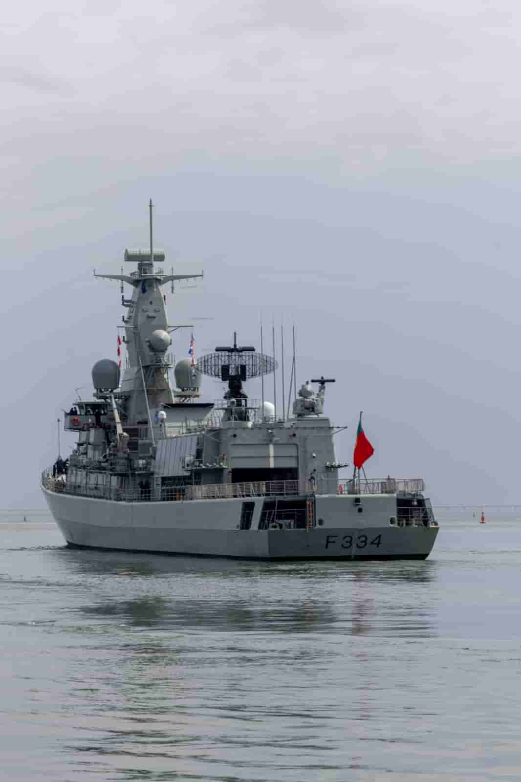 Largada do navio para missão