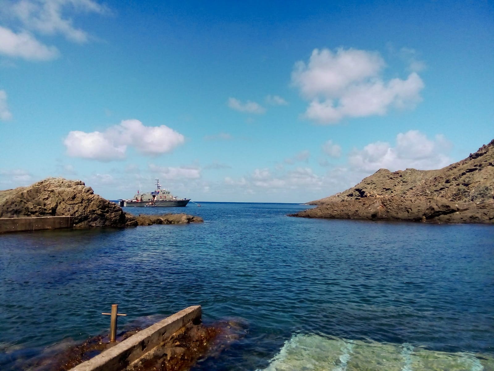 NRP Oríon e NRP Hidra em missão na Zona Marítima da Madeira
