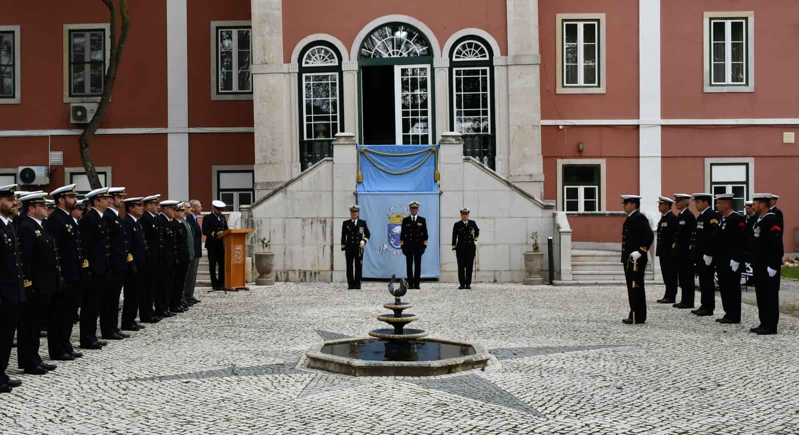 Marinha tem a primeira comandante de veleiros!