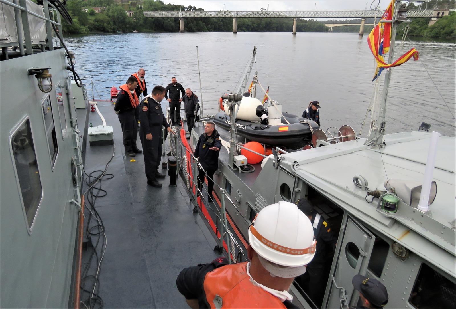 Navio da Marinha participa em exercício da Marinha Espanhola