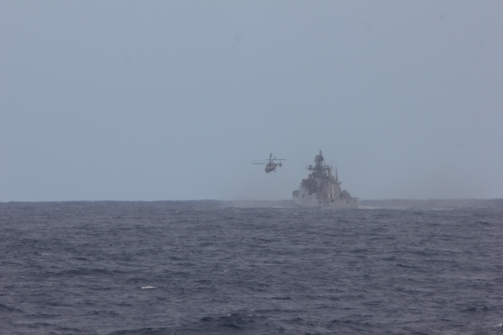 acompanhamento do navio russo