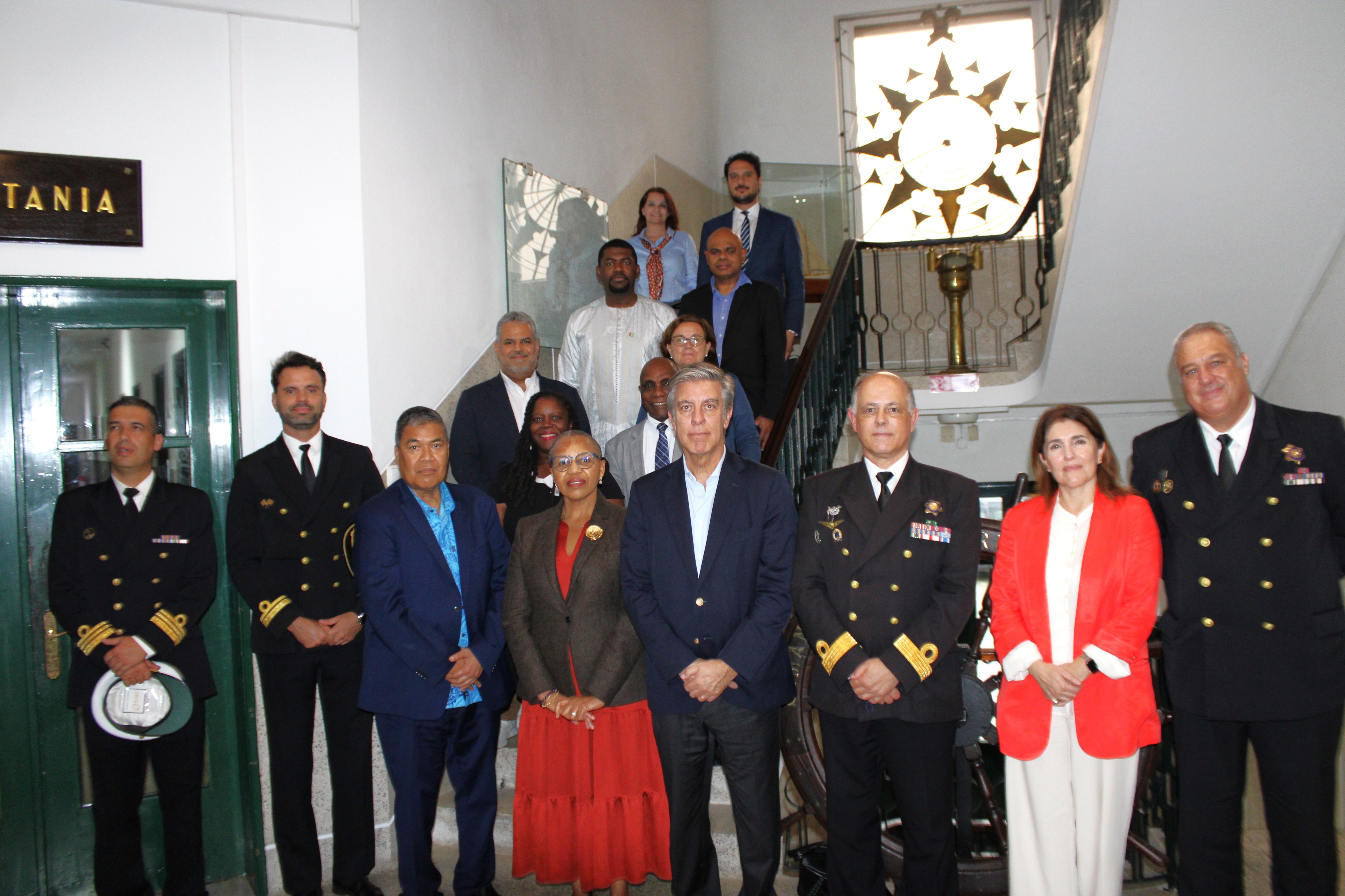 Comando da Zona Marítima dos Açores recebe visita de Delegação de Representantes Permanentes da ONU