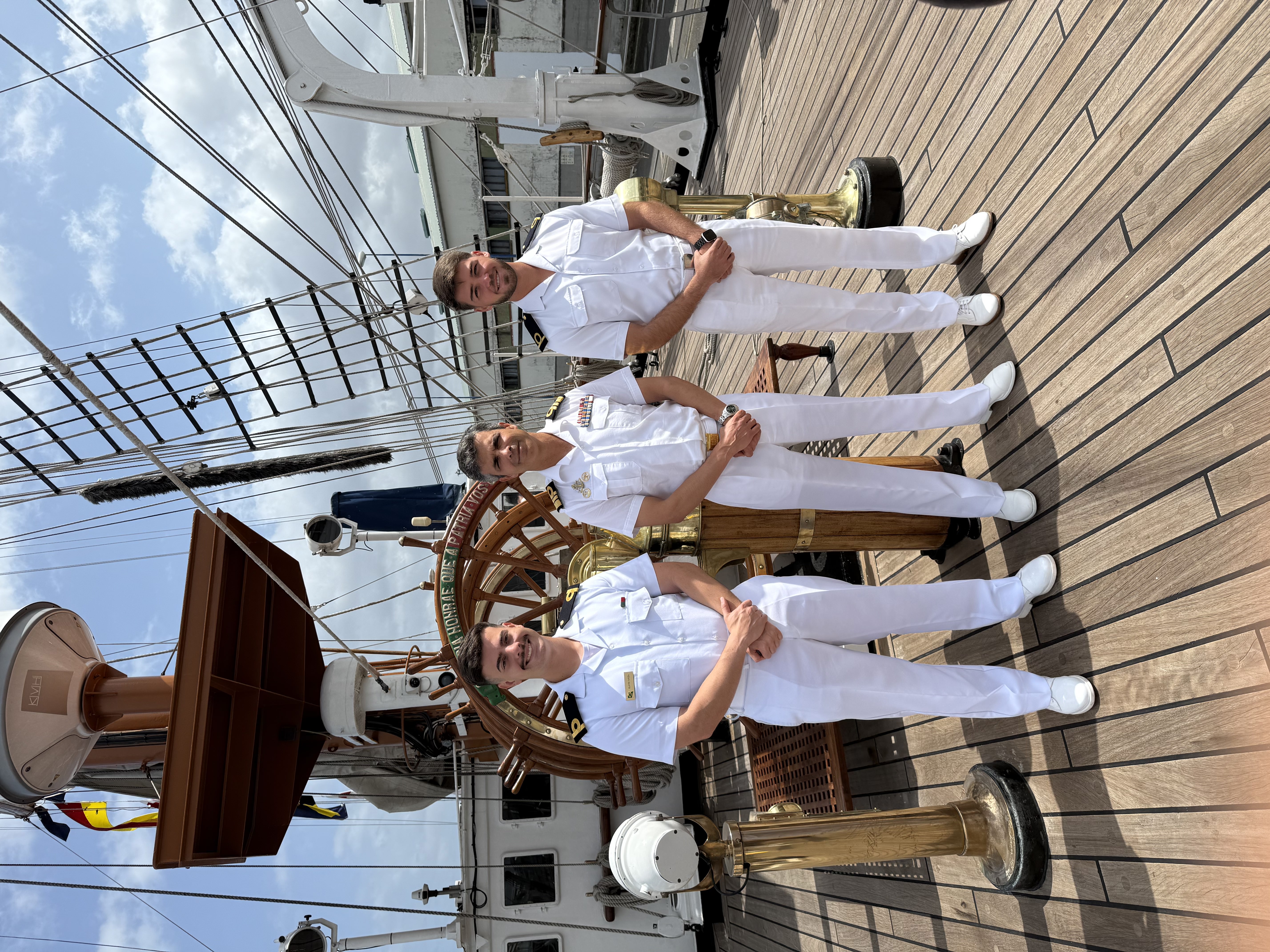 Militares de Espanha e do Brasil terminam viagem a bordo do NRP Sagres