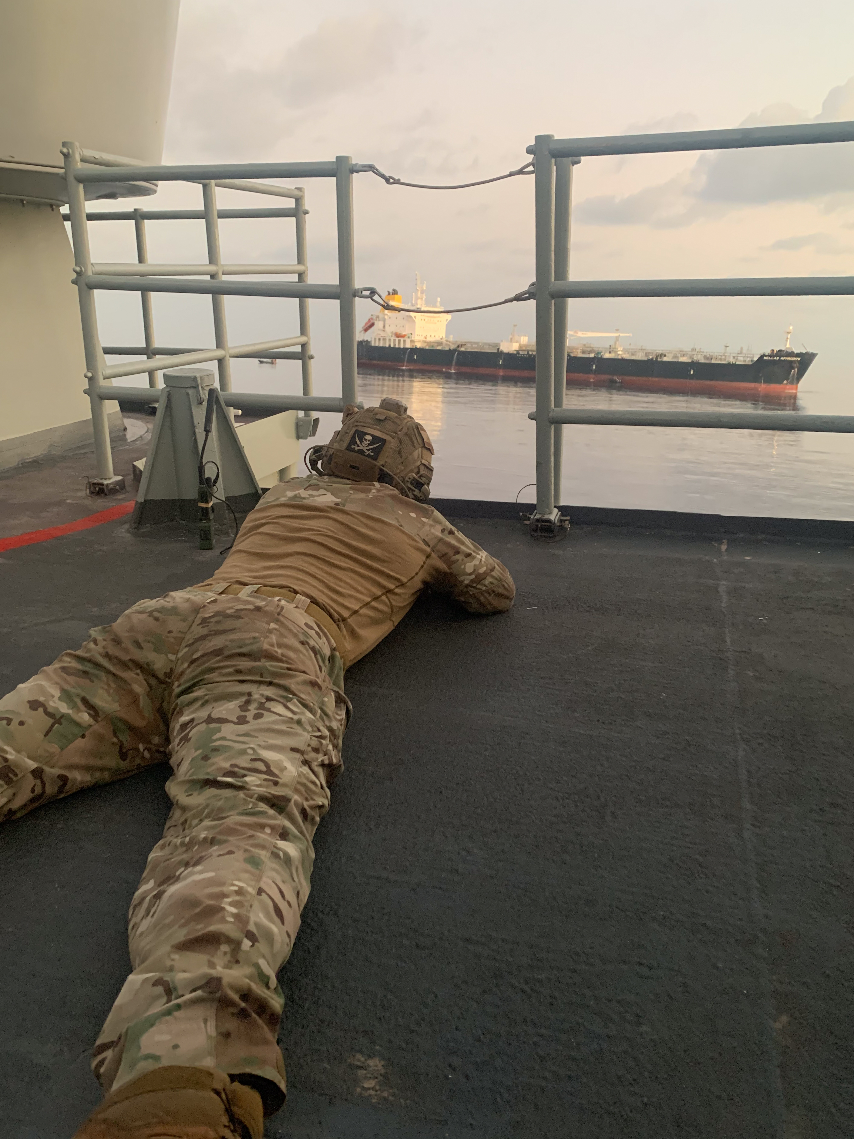 Operação comandada por militar da Marinha Portuguesa liberta navio mercante sequestrado por piratas na Somália